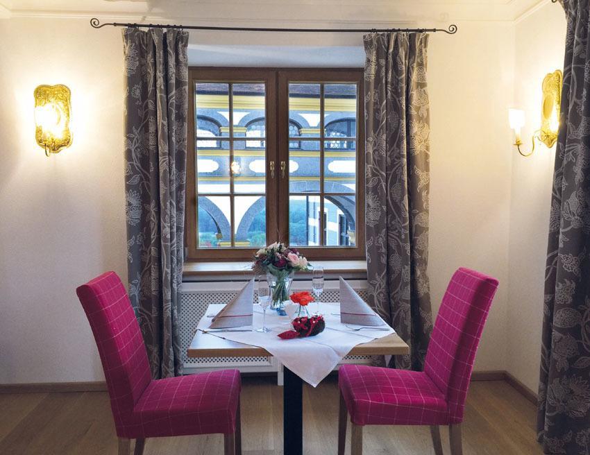 Hotel Schloss Leitheim Dış mekan fotoğraf