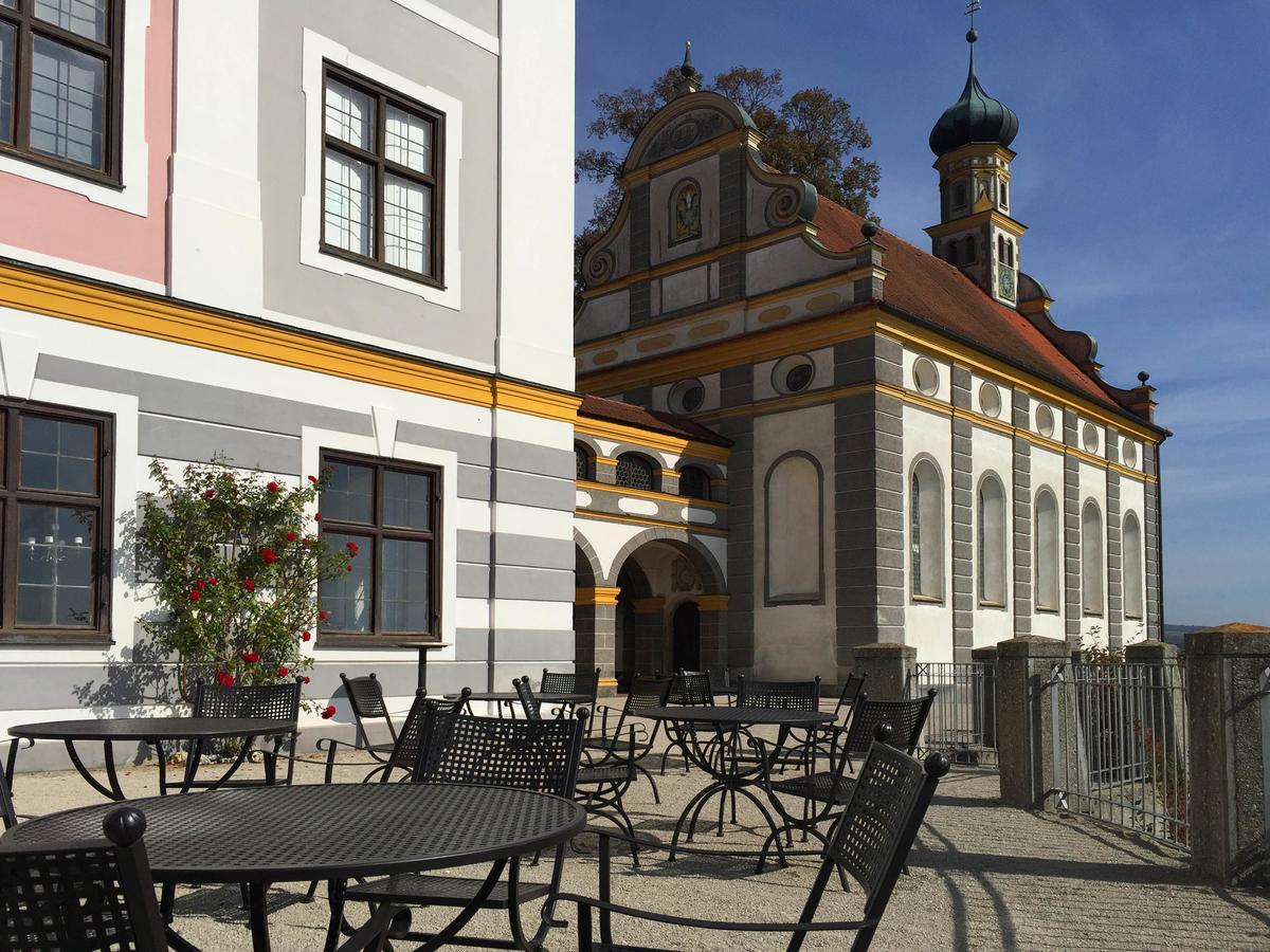 Hotel Schloss Leitheim Dış mekan fotoğraf