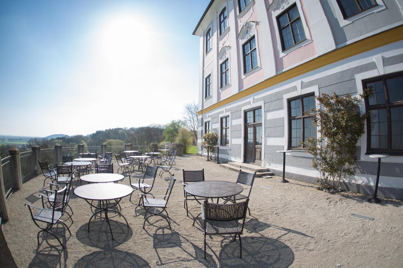 Hotel Schloss Leitheim Dış mekan fotoğraf