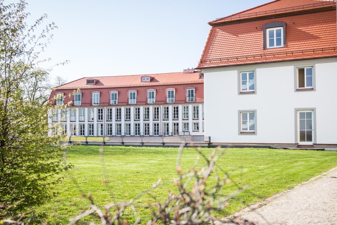 Hotel Schloss Leitheim Dış mekan fotoğraf