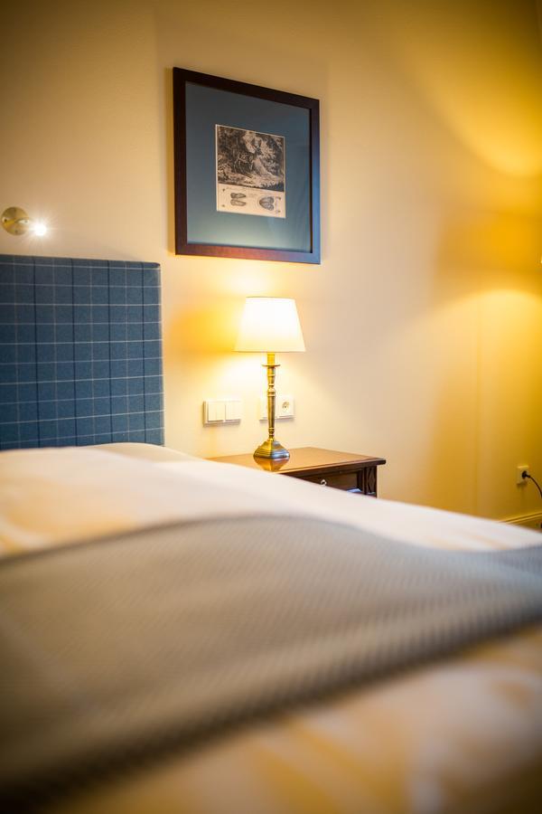 Hotel Schloss Leitheim Dış mekan fotoğraf